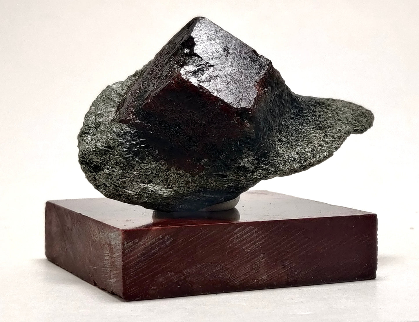 Almadine Garnet on Schist Matrix (Collector Piece) - Otztal Valley,Tyrol, Austria