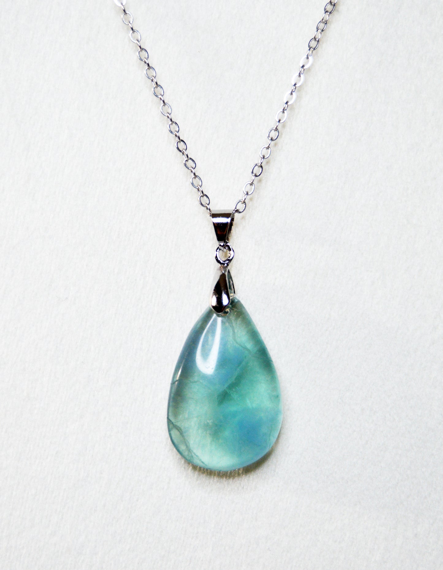 Fluorite Pendants (Chain included)