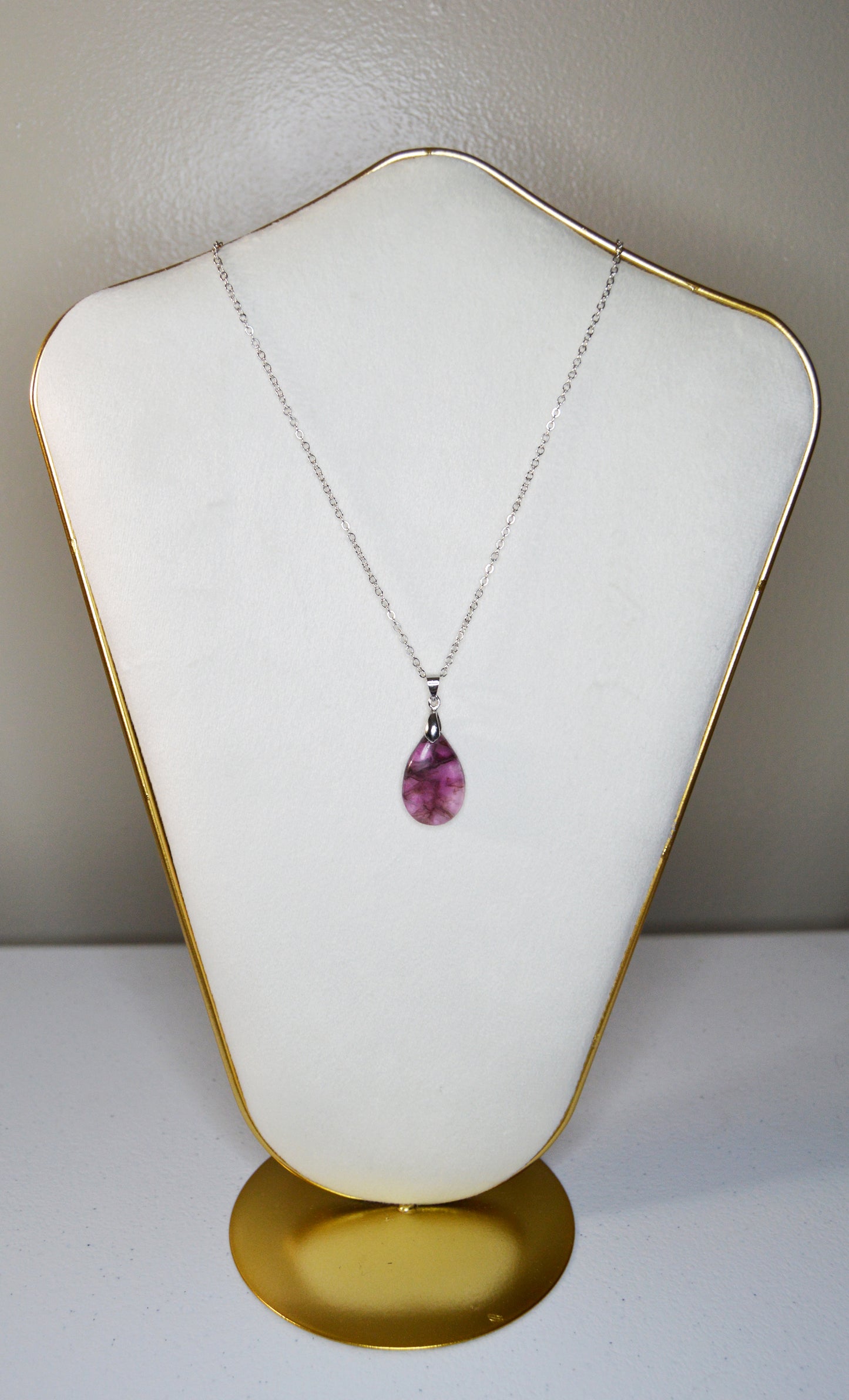 Fluorite Pendants (Chain included)
