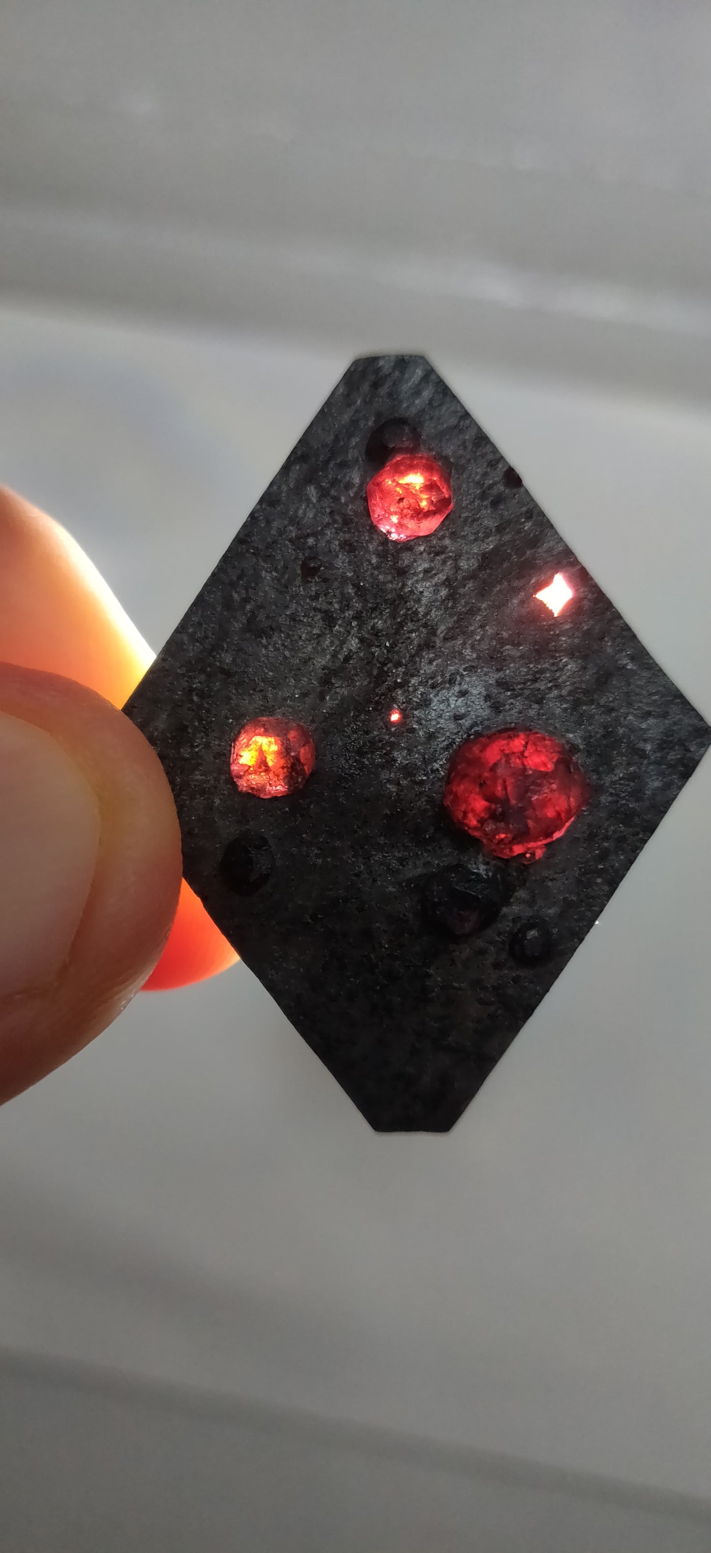 Red Embers' Almandine Garnet in Graphite - Erving, Massachusetts (7g)
