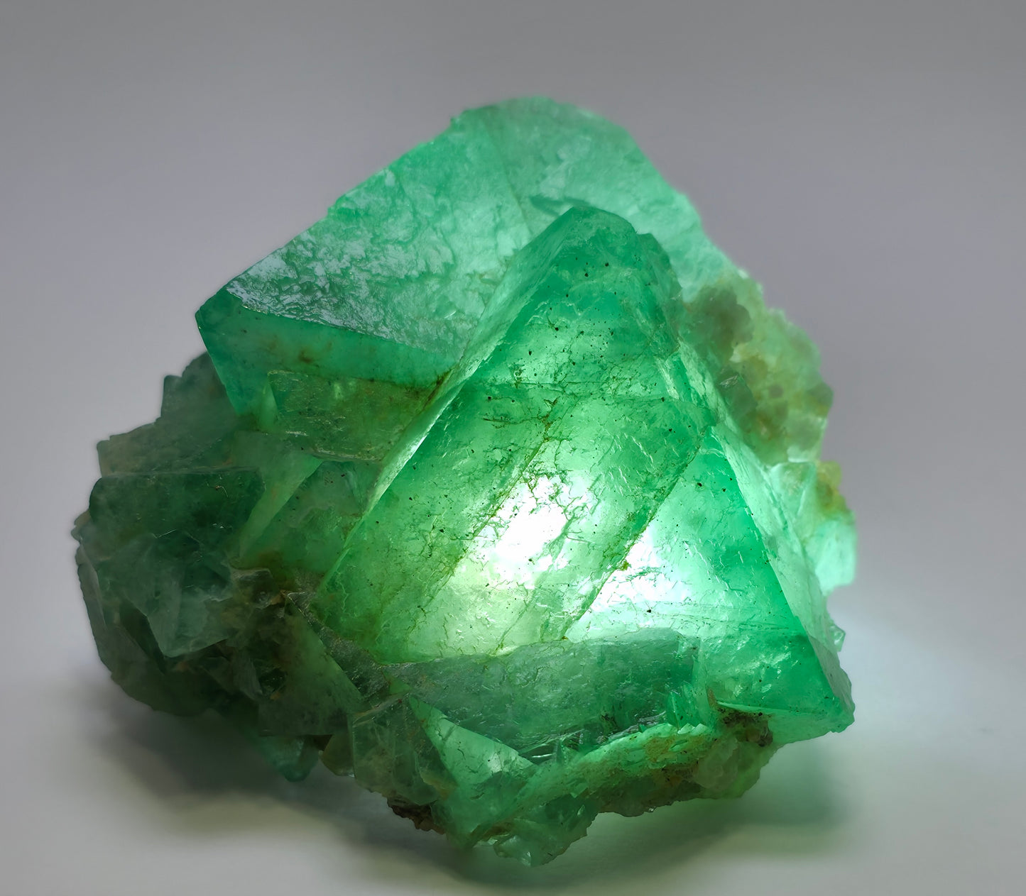 Large Riemvasmaak Green Fluorite Cluster – South Africa, 930g