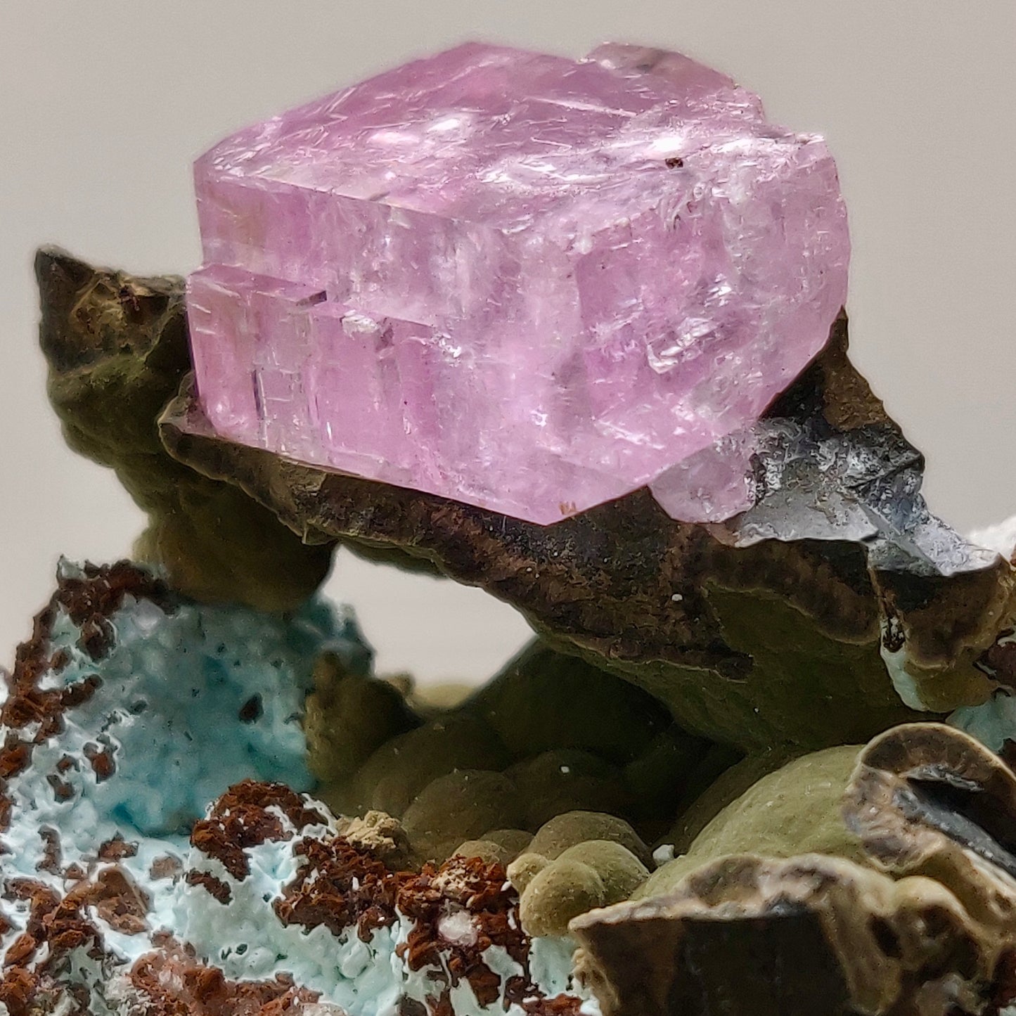 💎 Museum-Quality (Founder's Edition) Cobaltoan Calcite w/ 16mm Isolated Crystal & Kolwezite – Mashamba West, D.R. Congo