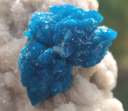 cavensite crystal