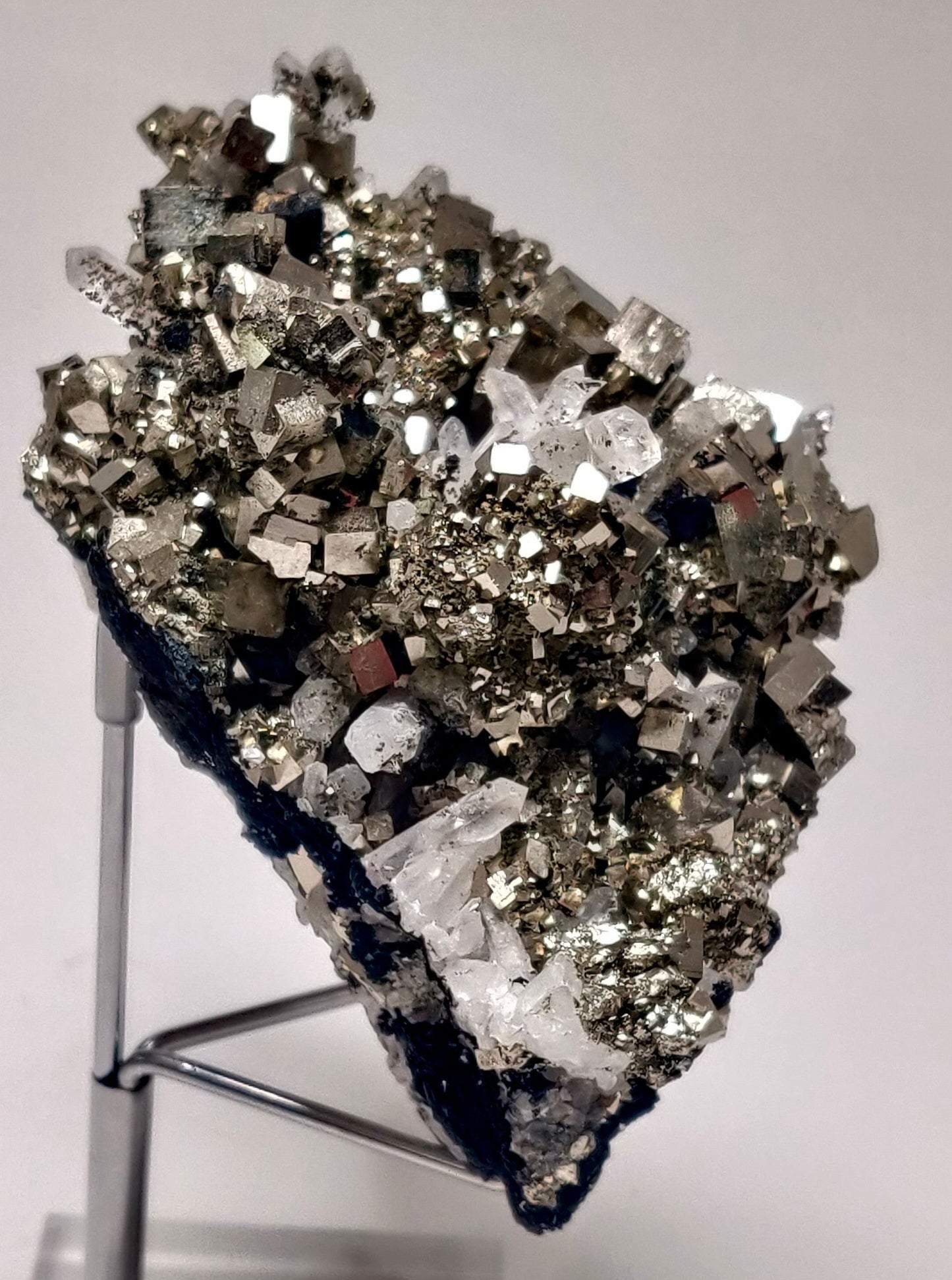 Pyrite with Quartz & Covellite Fengjiashan Mine, Hubei, China