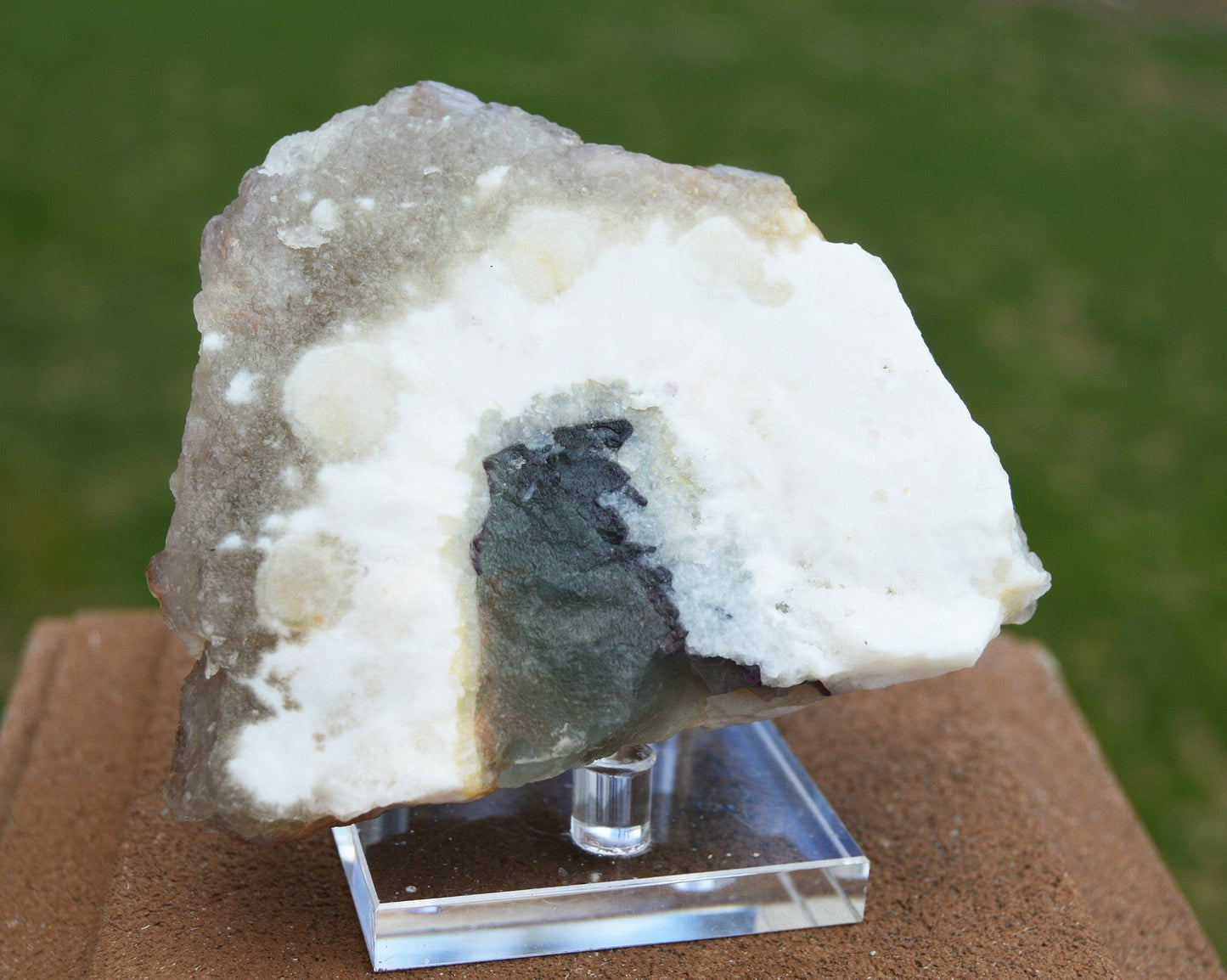 Botryoidal Fluorite  on Quartz - La Lupita Mine, Mexico - UV reactive Purple!