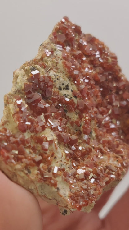 Vanadinite, Mibladen, Morocco